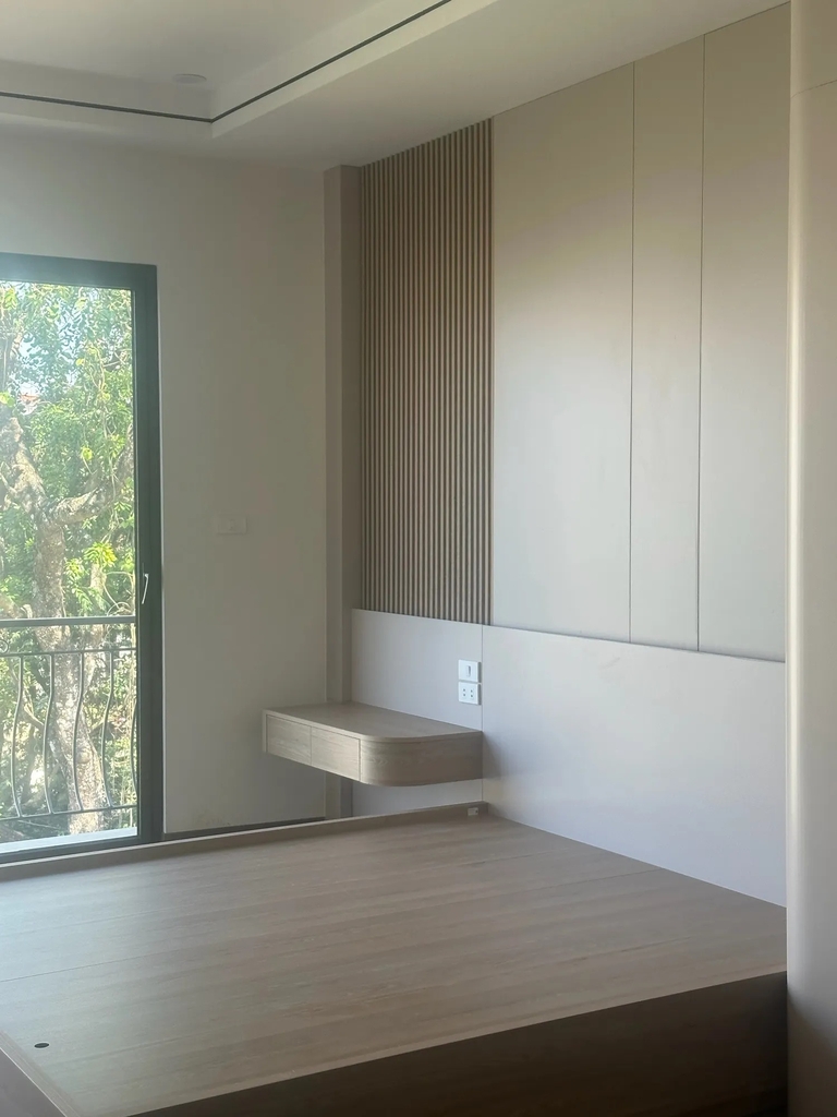 【NHÀ MỚI 5 TẦNG - THIẾT KẾ TỐI ƯU】 Xuân Đỗ, Long Biên - 35.8m² - 4 Phòng Ngủ Riêng Biệt - Giá 6.89 Tỷ