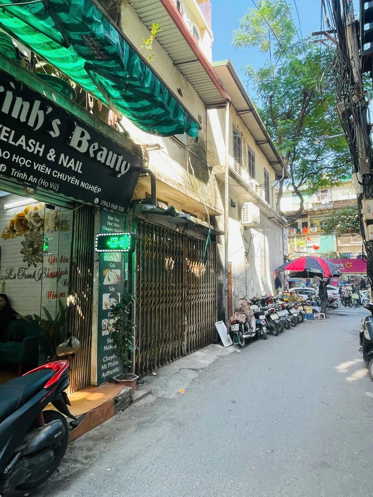 【BÁN ĐẤT TẶNG NHÀ   GIẤY PHÉP XÂY DỰNG】Lô Đất 57m² Vị Trí Vàng Thái Thịnh - Ô Tô Đỗ Cửa - Phép Xây 6 Tầng - Cơ Hội Vàng Cho Nhà Đầu Tư - Giá 23.5 Tỷ