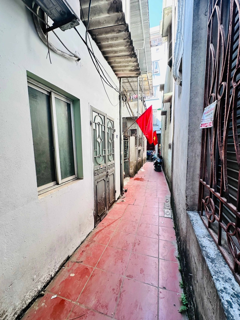 【BÁN ĐẤT TẶNG NHÀ - CÓ NGAY DÒNG TIỀN】Lô Đất 40m² Vuông Vắn Phú Đô - Nhà 4 Tầng Đang Cho Thuê 5 Triệu*Tháng - Pháp Lý Sẵn Sàng - Cơ Hội Xây CCMN - Giá 7.95 Tỷ