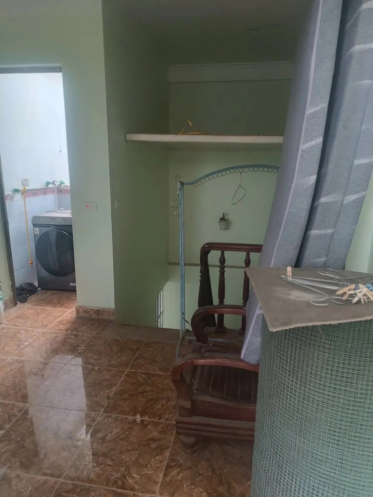 【NHÀ PHỐ VIEW HỒ VĂN】49 Quốc Tử Giám, Đống Đa - 39m² - 4 Tầng - 2 Phòng Ngủ - Giá 6.2 Tỷ