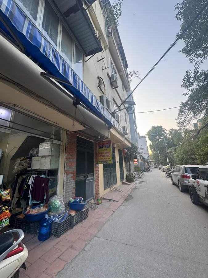 【NHÀ PHỐ KINH DOANH - HỒ TÙNG MẬU】- 30m² - 5 TẦNG - Ô TÔ ĐỖ TRONG NHÀ - 13.2 TỶ