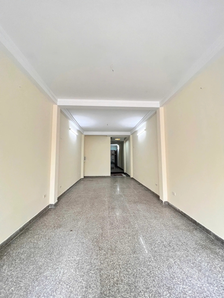 【MẶT PHỐ KINH DOANH 5 TẦNG】 Hoàng Văn Thái, Thanh Xuân - 69.2m² - 2 Mặt Tiền - Thang Máy - Giá 38.5 Tỷ