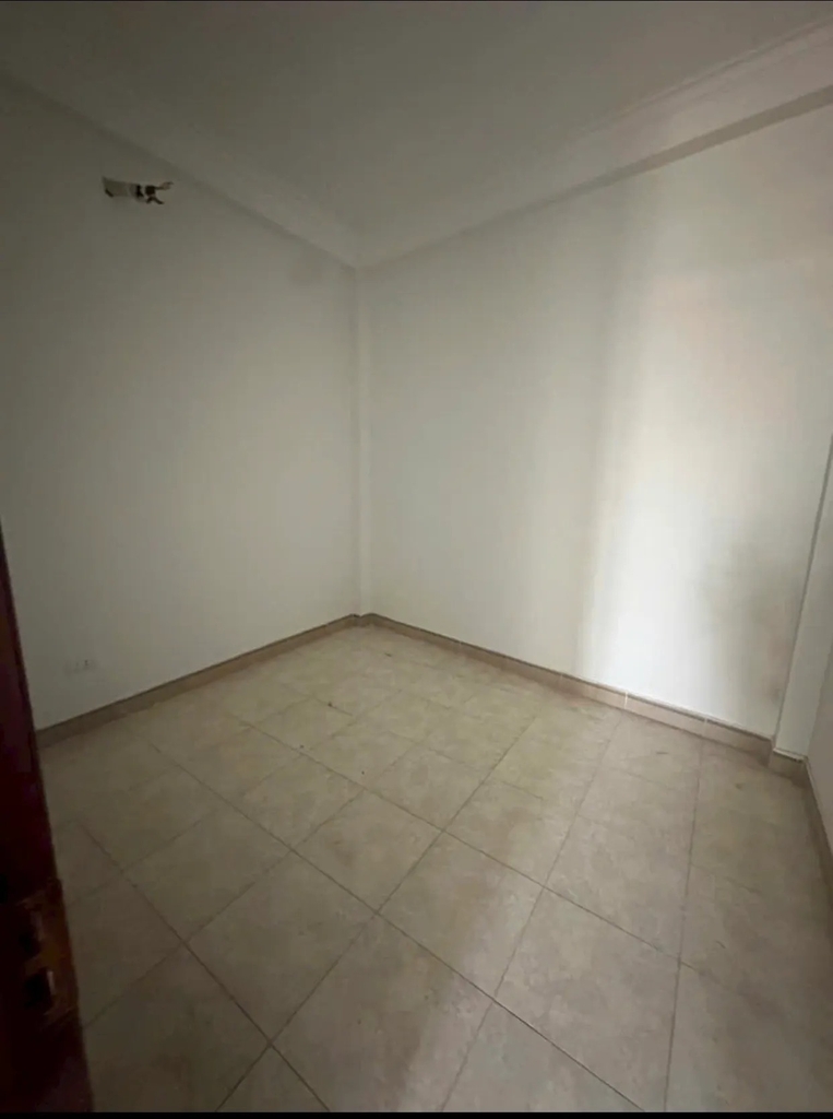 【NHÀ PHỐ MỚI 4 TẦNG】 Thanh Am, Long Biên - 30m² - 2 Phòng Ngủ - 10 Phút Ra Hồ Gươm - Giá 6.7 Tỷ