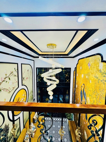 Bán Nhà 5 Tầng Lô Góc - 23 Hòa Bình 2 - Ô Tô Đỗ Cửa - 10m Ra Phố Minh Khai - Vừa Ở Vừa Kinh Doanh - Giá 8.25 Tỷ