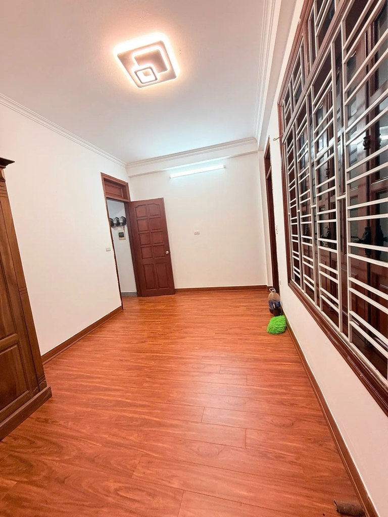 Bán Nhà 5 Tầng Lô Góc 3 Thoáng - 64A Ngõ An Sơn, Đại La - Thiết Kế 8 Phòng Cho Thuê - Giá 10.88 Tỷ