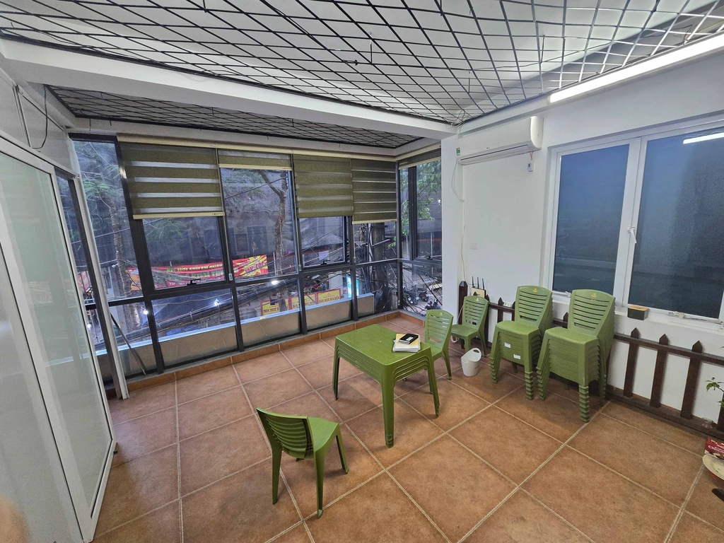 Bán Nhà Mặt Ngõ Đội Cấn - 26m² 6 Tầng - ĐANG CHO THUÊ DÀI HẠN (Hợp Đồng 4 Năm) - Dòng Tiền Ổn Định - Giá 15.8 Tỷ