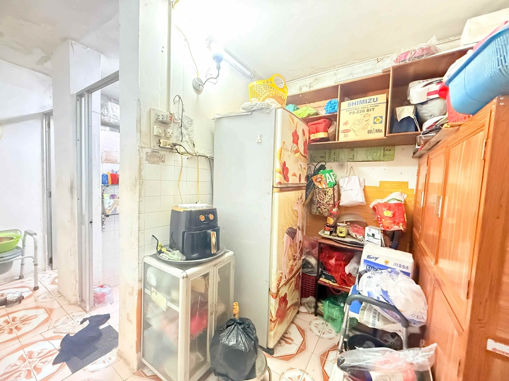 Bán Đất Nền 80m² Lô Góc - Ngõ 33 Văn Cao (Thông Hoàng Hoa Thám) - Mặt Ngõ Kinh Doanh - Tiềm Năng Xây CCMN