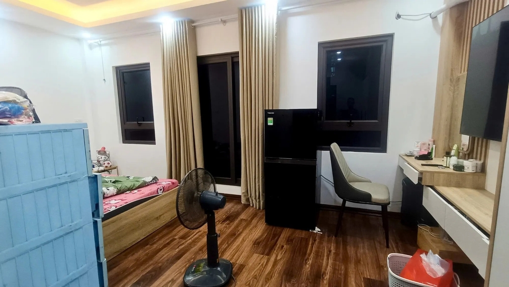 Ra Mắt Biệt Thự Phố 5 Tầng Thang Máy - 19 Trương Định - Mặt Ngõ Nông Yên Tĩnh - 3 Phòng Ngủ Khép Kín - Giá 9.2 Tỷ