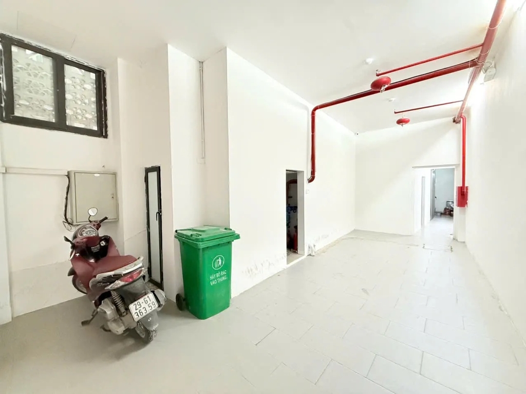 Bán Tòa Nhà 7 Tầng Thang Máy - Đội Cấn - 14  Phòng Cho Thuê - Dòng Tiền Ổn Định - Vị Trí Cách Mặt Phố 10m - Giá 20.5 Tỷ