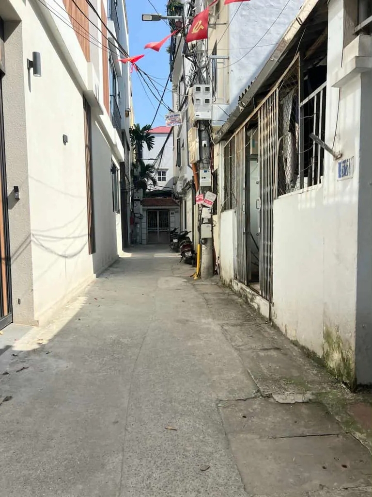 【SIÊU PHẨM ĐẤT NỀN TÂY HỒ - NGÕ 209 AN DƯƠNG VƯƠNG】- 112m² - Mặt Tiền Rộng - Tiềm Năng Xây CĂN HỘ DỊCH VỤ - Giá 31.5 Tỷ