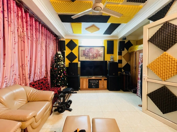 【NHÀ PHỐ THIẾT KẾ THÔNG MINH】 Đại La, Hai Bà Trưng - 24*31m² - 3 Tầng - Giá 9.6 Tỷ