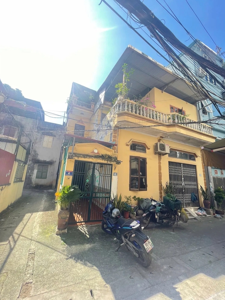 【BIỆT THỰ KINH DOANH LÔ GÓC】 Hoàng Hoa Thám, Ba Đình - 49m² - Ô Tô Vào Nhà - Giá 13 Tỷ