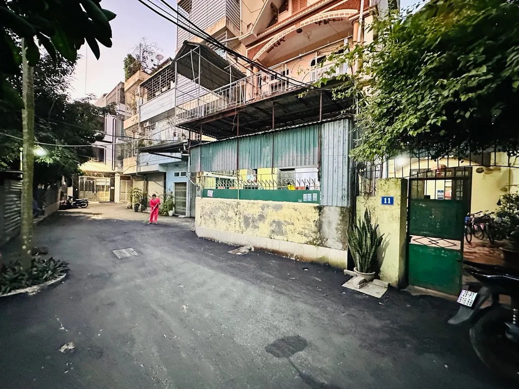 【ĐẤT NỀN 127m² - TÂY MỖ】- Ô TÔ ĐỖ CỬA - NGÕ NHỰA MỚI - TẶNG NHÀ 3 TẦNG - 19.5 TỶ