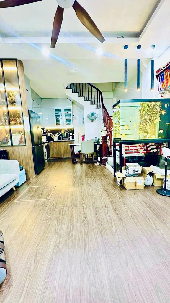 【NHÀ 5 TẦNG - MỄ TRÌ THƯỢNG】- 30m² - 3PN FULL NT - NGÕ BA GÁC - GẦN PHỐ - 7.6 TỶ