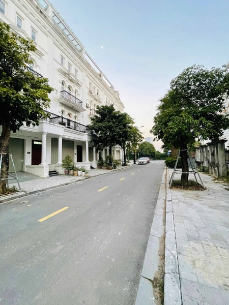 【LIỀN KỀ LOUIS CITY ĐẠI MỖ】- 108m² - 5 TẦNG THÔ - MẶT TIỀN 6M - TIỀM NĂNG TĂNG GIÁ - 36 TỶ