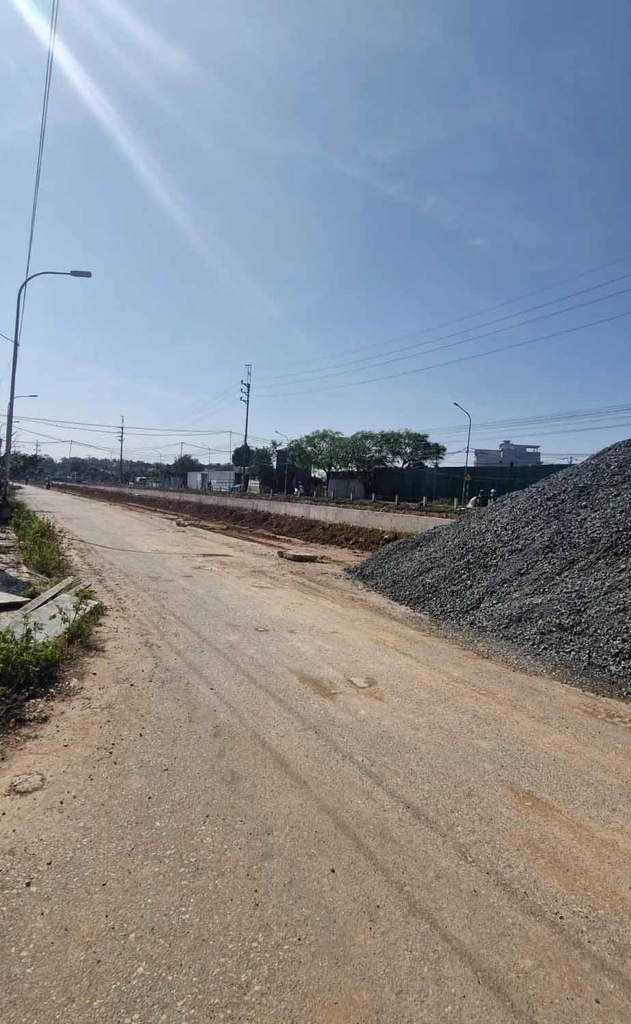 【ĐẤT DỊCH VỤ SÁT CÔNG VIÊN - SONG PHƯƠNG】- 55M² - CẠNH ĐẠI LỘ THĂNG LONG - 8 TỶ