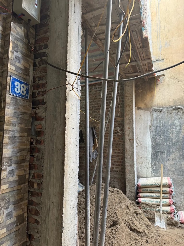 【NHÀ PHỐ 5 TẦNG MỚI XÂY】Trương Định, Hoàng Mai - 33*29m² - 3 Phòng Ngủ - Giá 7.8 Tỷ