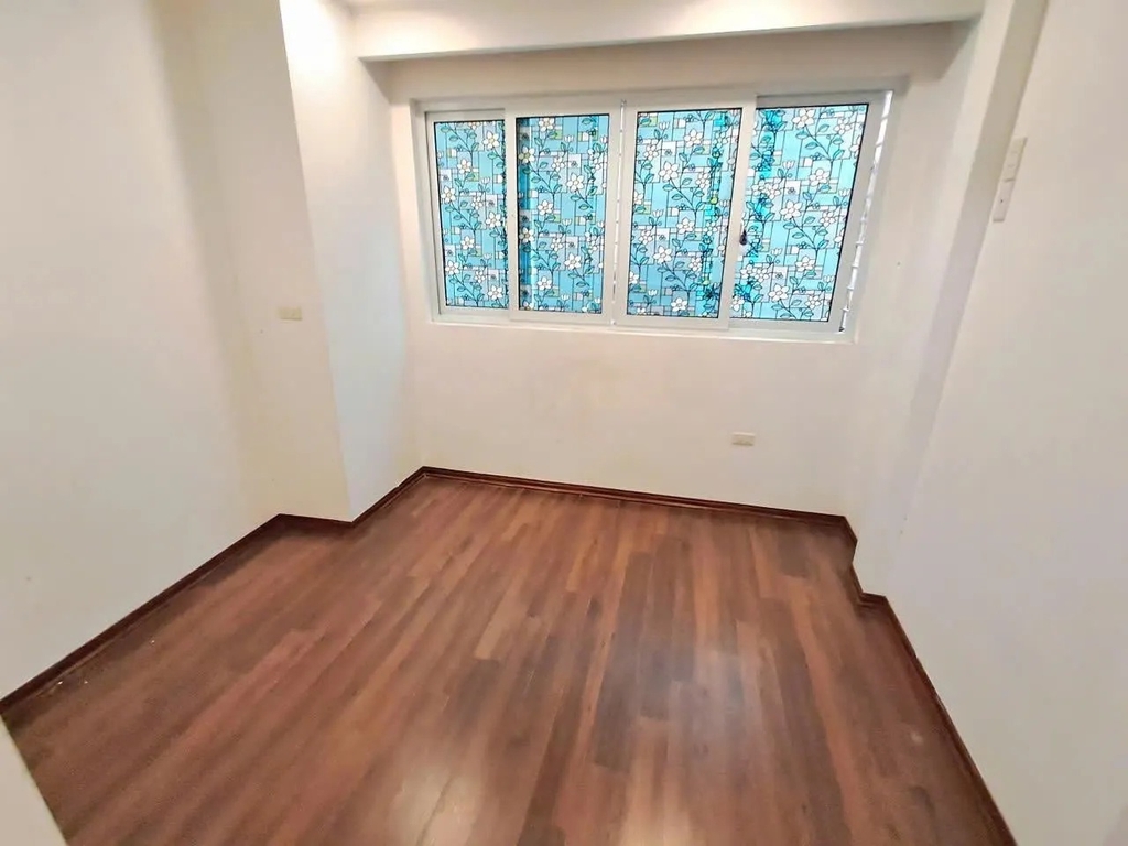 【NHÀ 5 TẦNG HIẾM - GẦN ĐH BÁCH KHOA - CHÙA LIÊN PHÁI】- 6.35 TỶ