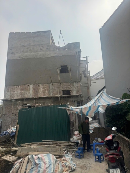 【NHÀ MỚI THUẬN THƯỢNG】- 40m² 4 Tầng - Full NT Tặng Kèm - Gần KCN - 4.7 Tỷ