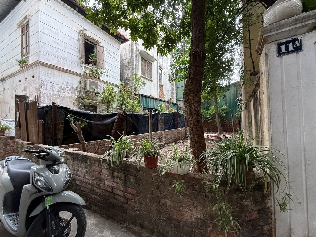 LÔ ĐẤT VÀNG ĐỐI DIỆN LĂNG BÁC - NGÕ NGỌC HÀ BA ĐÌNH - 70m² - THẾ ĐẤT VUÔNG NỞ HẬU - 13.9 TỶ