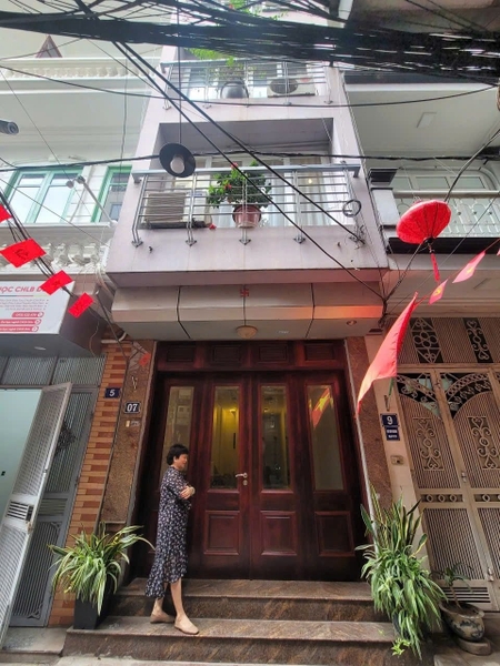 【SIÊU PHẨM CẠNH LĂNG BÁC - ÔNG ÍCH KHIÊM】- 43m² 7 Tầng Thang Máy - 6 Căn Hộ Khép Kín - 18 Tỷ