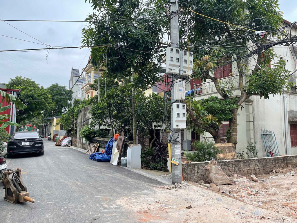 BÁN ĐẤT MẶT ĐƯỜNG 15.5M HẢI BỐI, ĐÔNG ANH - 140M2 - 10 PHÚT ĐẾN KĐT CIPUTRA - 14 TỶ