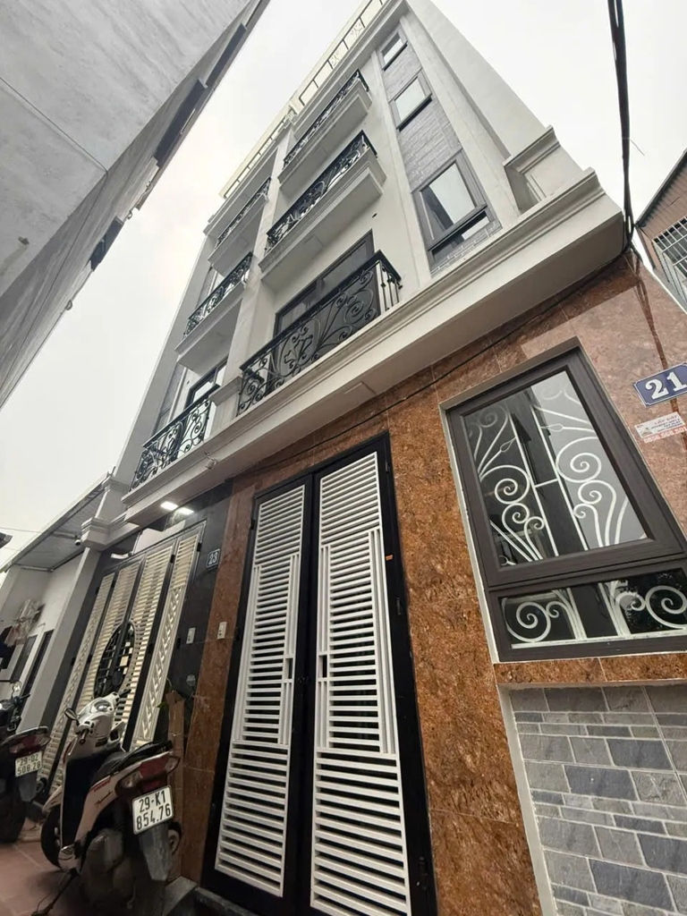 【NHÀ MỚI 5 TẦNG NGUYỄN VĂN LINH - NỞ HẬU - Ô TÔ ĐỖ CỬA】- 30.2m² - 5 TẦNG - 6.5 TỶ