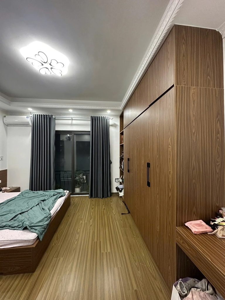 【NHÀ PHỐ 5 TẦNG VIEW HỒ】 Đại Cát, Bắc Từ Liêm - 30m² - 3 Phòng Ngủ - Giá 5.8 Tỷ