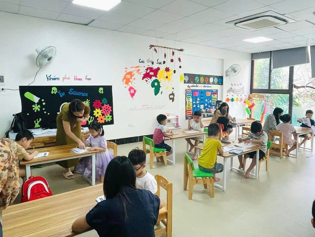 【BIỆT THỰ KINH DOANH QUY MÔ - KĐT MỄ TRÌ HẠ】- 181m² - 5 TẦNG THANG MÁY - ĐANG CHO THUÊ DÀI HẠN - 75 TỶ