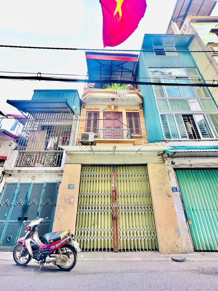 【NHÀ MẶT NGÕ KINH DOANH - PHÚ DIỄN, BẮC TỪ LIÊM】- 43m² - 2 PN - 2 Tầng   Tum - Chủ Bán Gấp - Giá 13.5 Tỷ