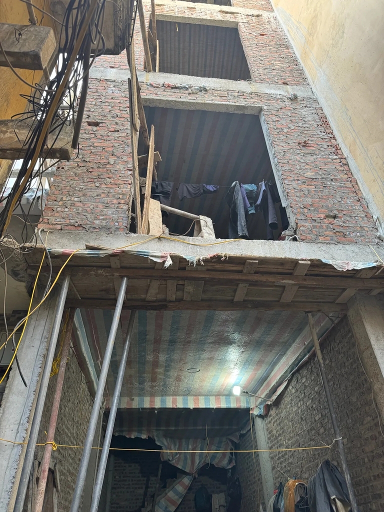 【NHÀ PHỐ 5 TẦNG MỚI XÂY】Trương Định, Hoàng Mai - 33*29m² - 3 Phòng Ngủ - Giá 7.8 Tỷ