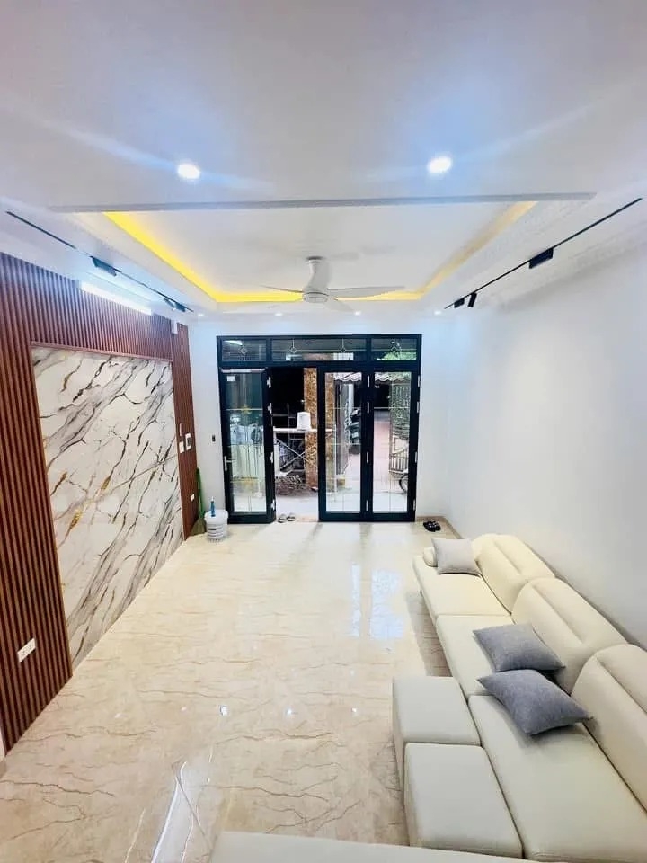 【NHÀ MỚI 6 TẦNG THANG MÁY - THANH LÂN】- 50m² - 8 PN - 8 WC - NGÕ NÔNG - 13 TỶ