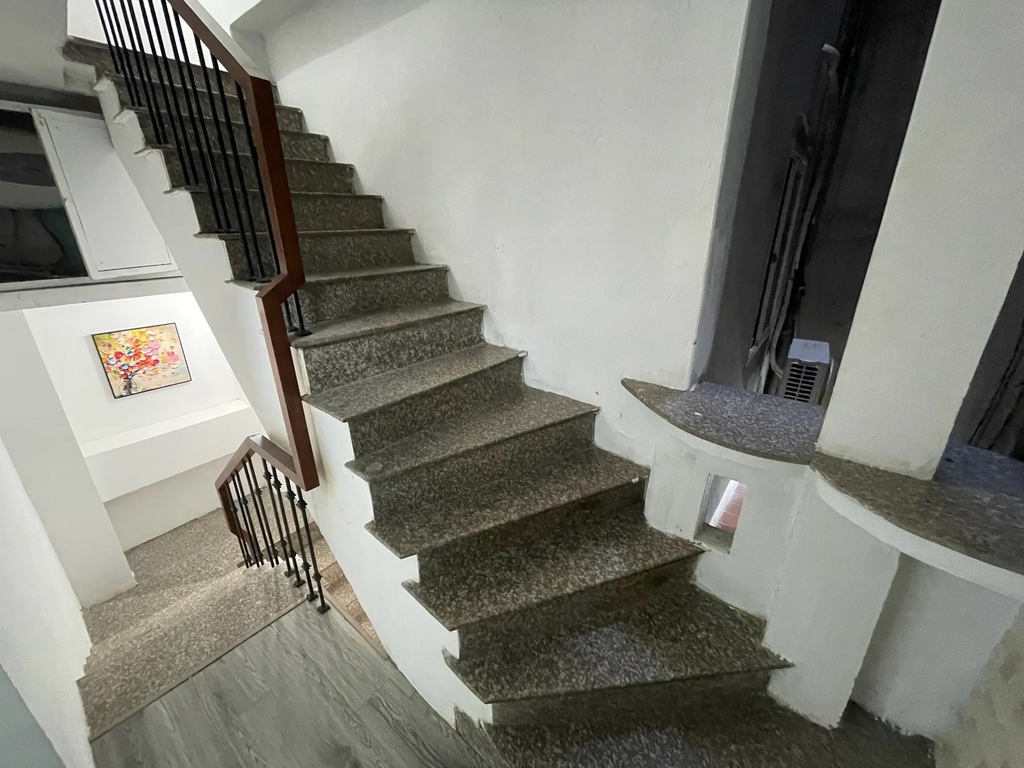 【NHÀ 5 TẦNG MẶT NGÕ TÂY SƠN - NGÃ TƯ SỞ】- 26m² - 5 Tầng   Tum - 3 PN Khép Kín - Vào Ở Ngay - Giá 7.9 Tỷ