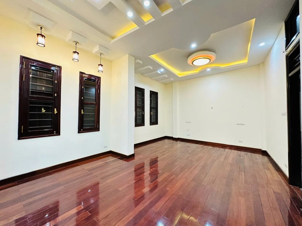 【NHÀ ĐẸP 5 TẦNG - LÔ GÓC PHÚ MỸ, NAM TỪ LIÊM】- 48*52m² - 5 PN - Ô Tô Đỗ Cửa - Gần Hồ - Giá 13 Tỷ
