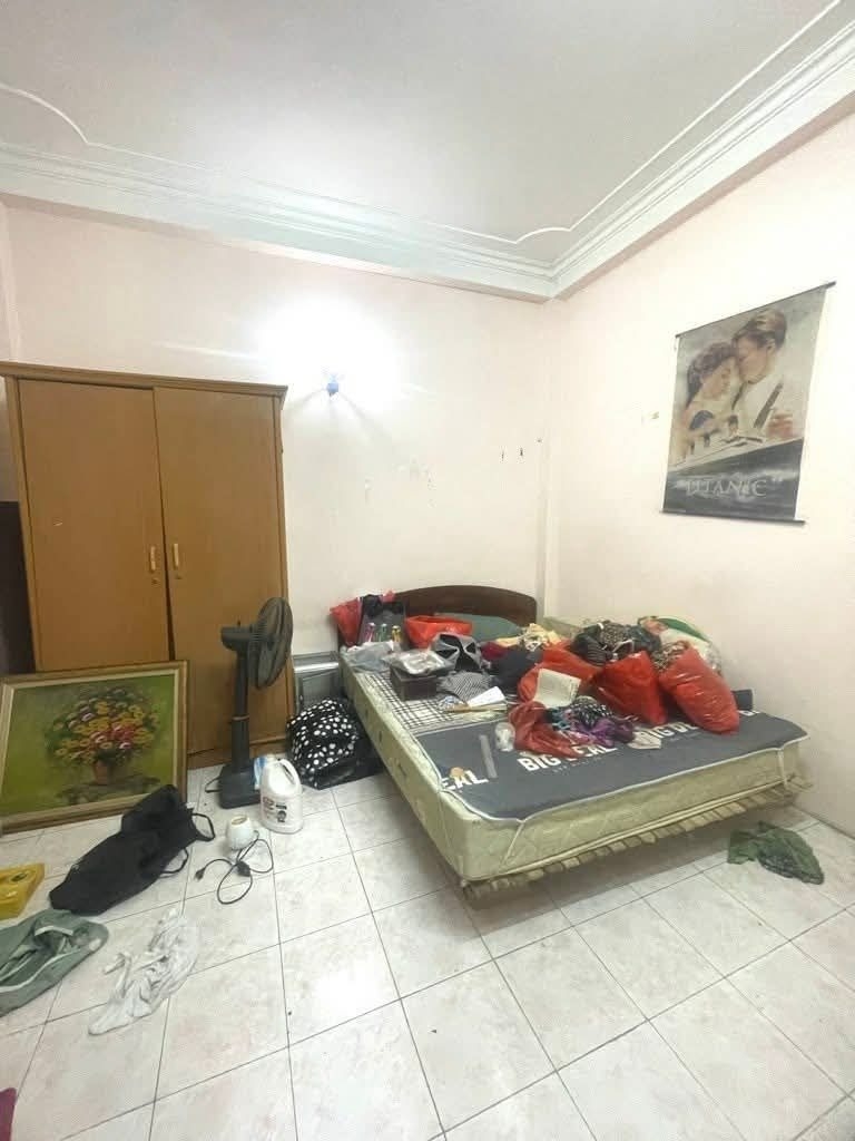 NHÀ NGÕ THÔNG - HOÀNG HOA THÁM BA ĐÌNH - 34m² - 3 TẦNG - SỔ ĐỎ ĐẸP - KHÔNG QUY HOẠCH - 7.6 TỶ