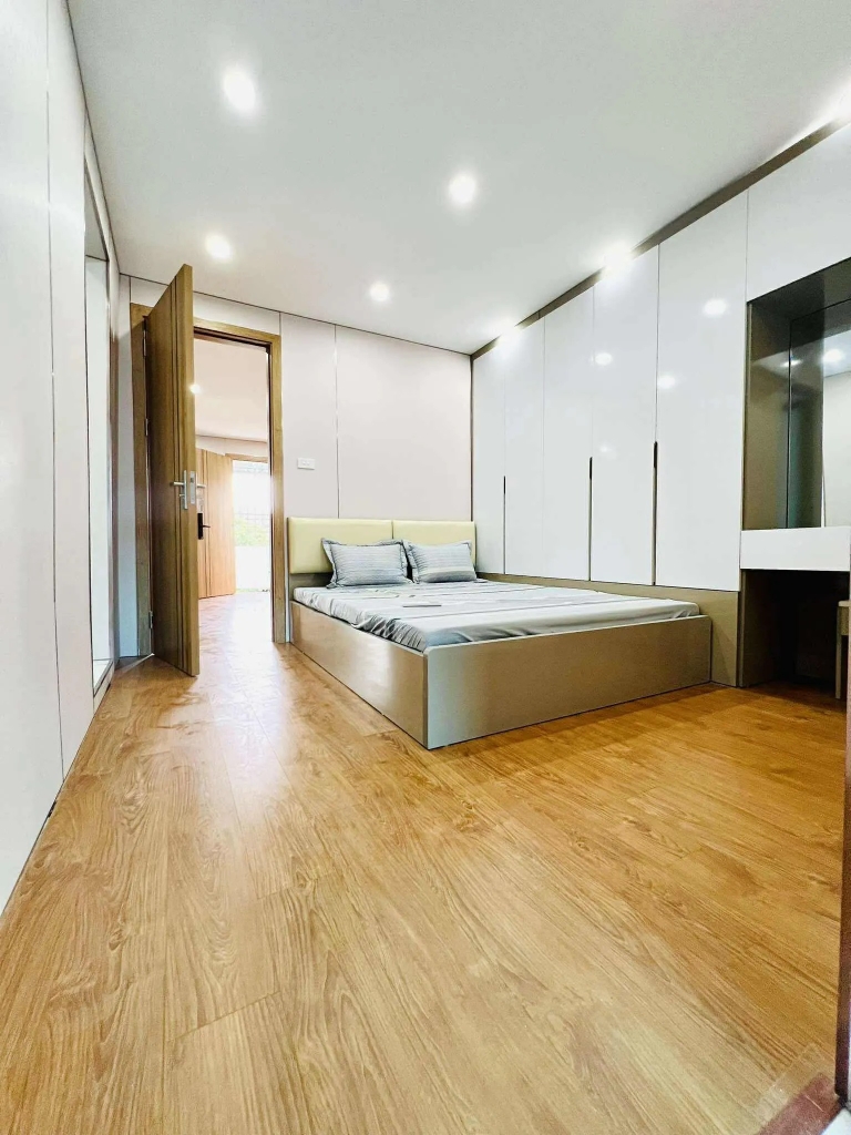 【CĂN HỘ 3PN   GÁC XÉP - MẶT PHỐ QUỲNH MAI】- 36m² - 3.85 TỶ