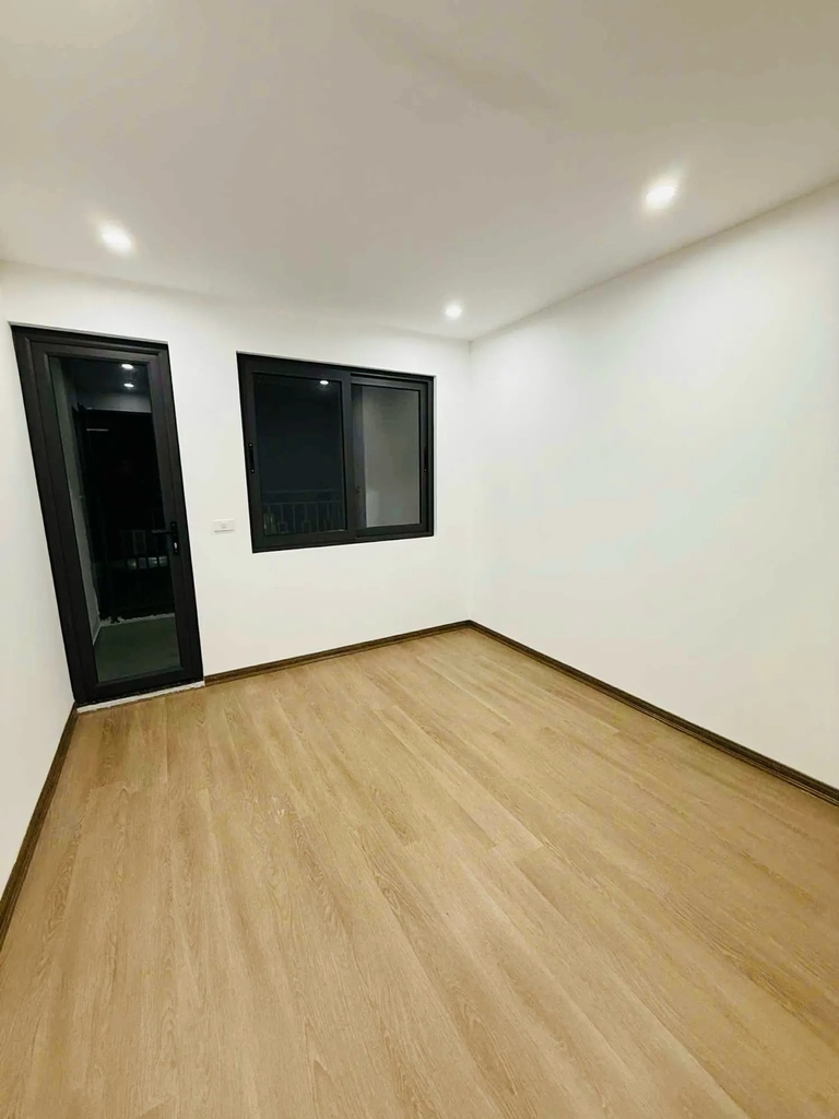 【NHÀ 5 TẦNG FULL NT - KIM MÃ, BA ĐÌNH】- 30m² - 3PN - Giá 8.3 Tỷ