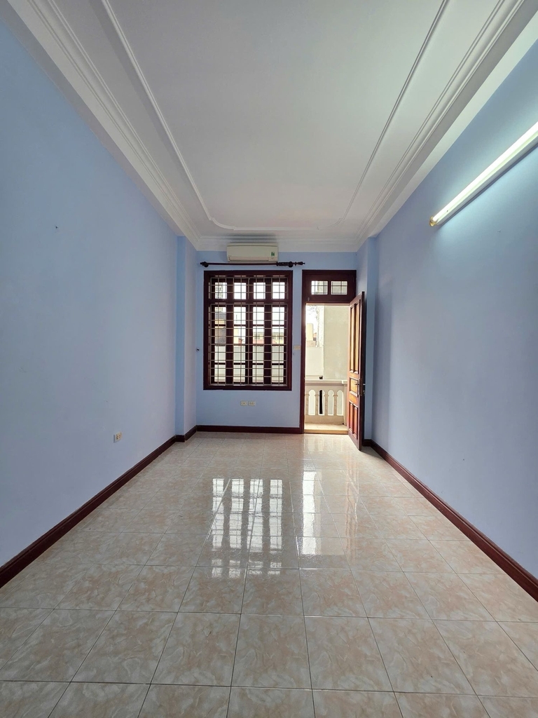 【NHÀ PHÂN LÔ ĐỘI CẤN】- 27m² 5 Tầng - Đang Cho Thuê 13Tr*Tháng - Ô tô Đỗ Cửa - 12.5 Tỷ