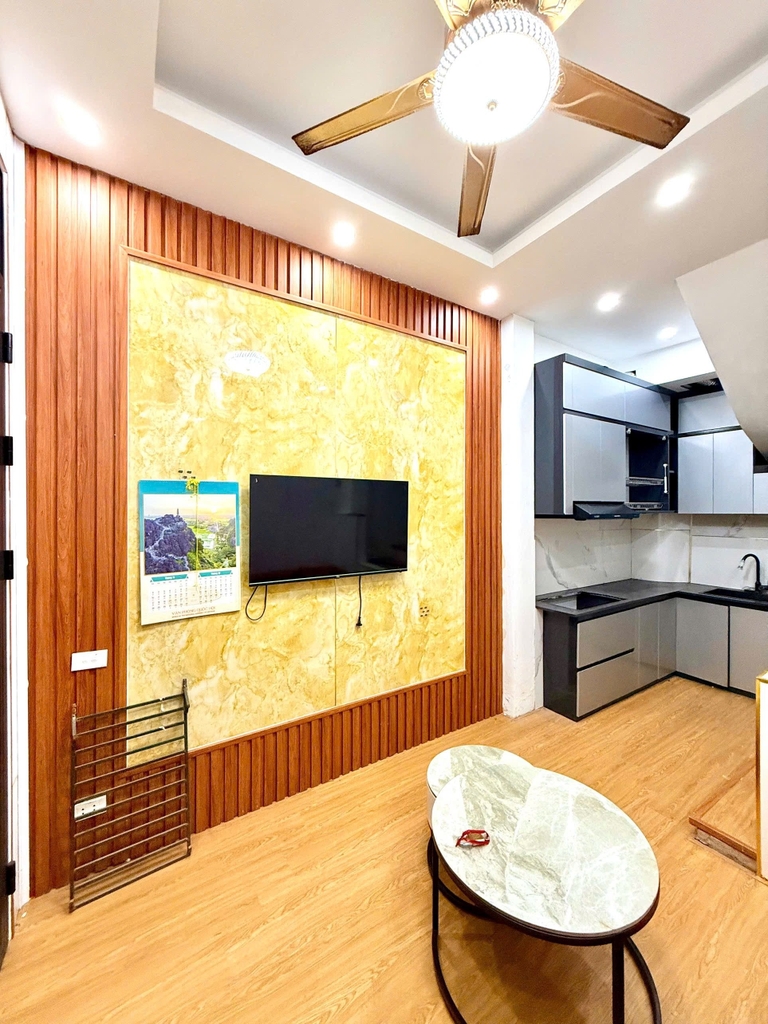 NHÀ 2 MẶT NGÕ - NGÕ NGỌC HÀ BA ĐÌNH - 17*20m² - 5 TẦNG - CÁCH HỒ 50M - 6.5 TỶ