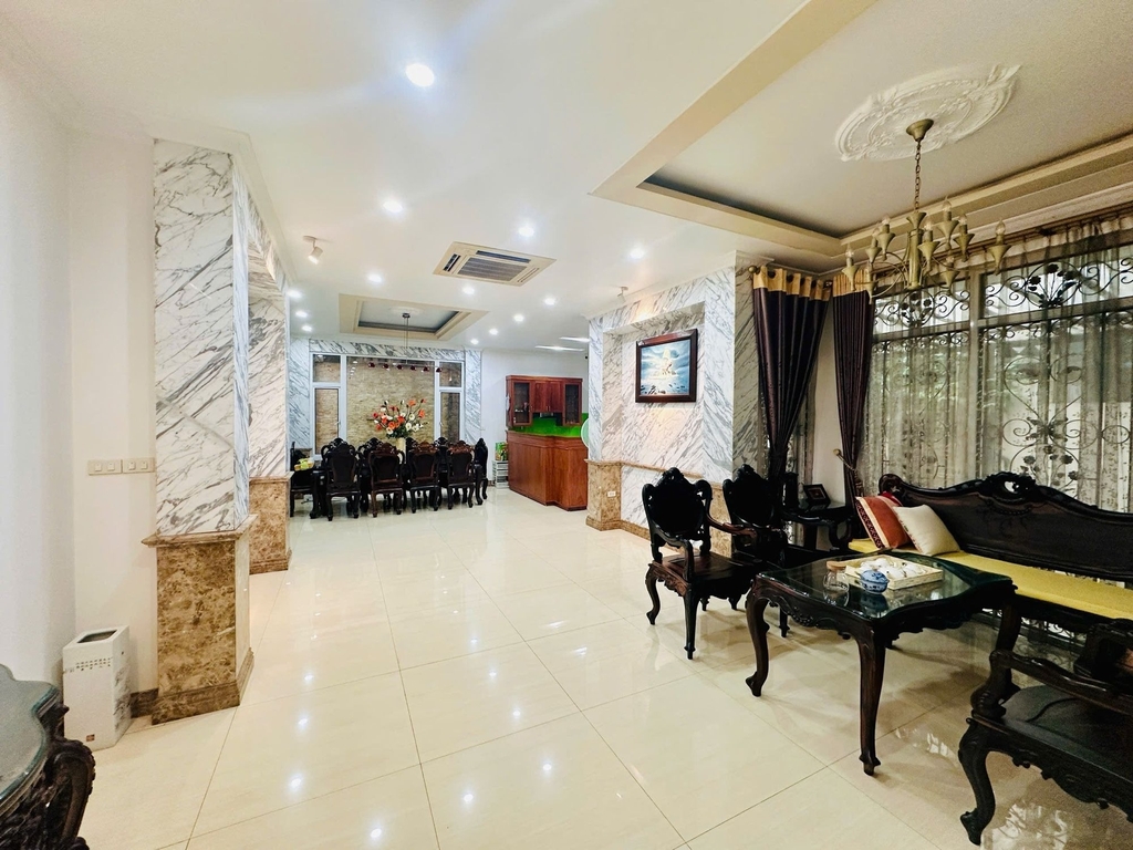 BÁN BIỆT THỰ 4 TẦNG CAO CẤP - KHU ĐÔ THỊ MỚI SÀI ĐỒNG - 179M² MẶT TIỀN 13M - 53.5 TỶ