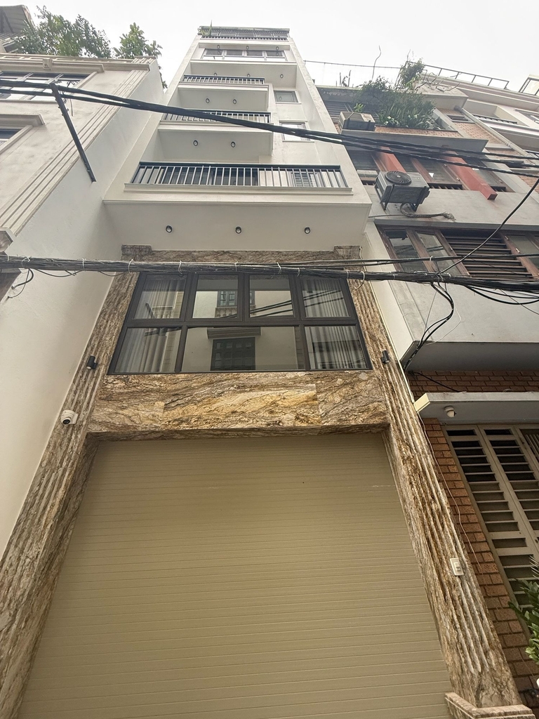 HOA HẬU 8 TẦNG THANG MÁY, GARA 7 CHỖ - NGÕ NGUYỄN VĂN CỪ LONG BIÊN - 41M² - 17.5 TỶ