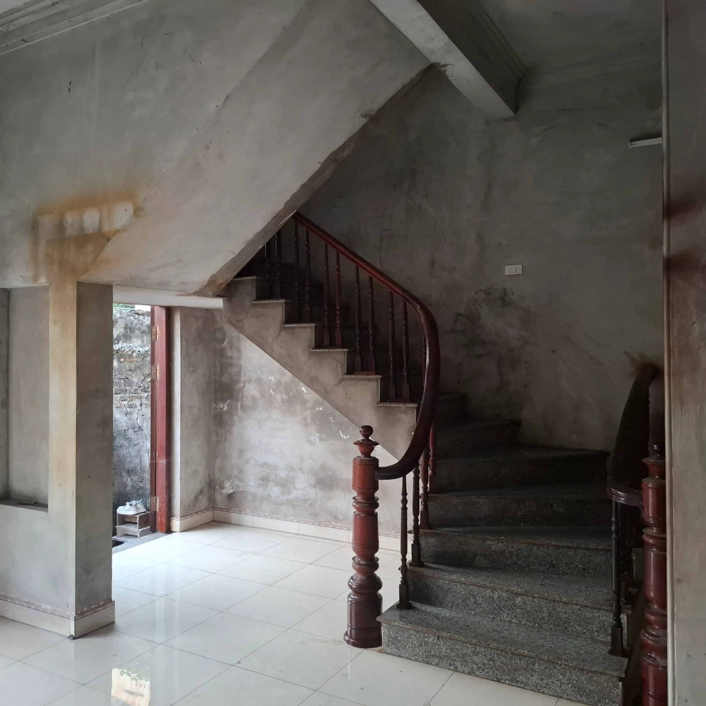 【NHÀ 4 TẦNG - HOÀNG LIÊN】- 140M² - 4 PN - VIEW HỒ - NGÕ THÔNG Ô TÔ TRÁNH - 12 TỶ