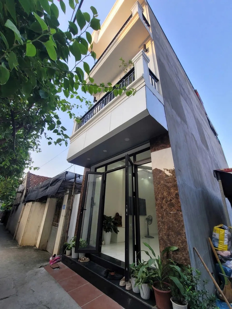 【NHÀ MỚI 2024 - CAO TRUNG 3, HOÀI ĐỨC】- Cao Trung 3, Hoài Đức - 51.4m² - 3 Tầng - 4 PN - Cách Ô Tô Tránh 50m - Giá 5.6 Tỷ
