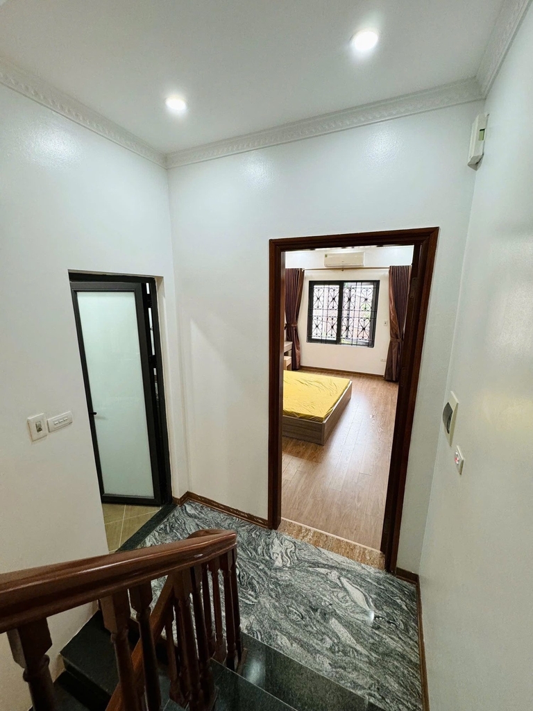 NHÀ 5 TẦNG DÂN XÂY - NGÕ NÔNG Ô TÔ QUA NHÀ - PHƯỜNG PHÚC ĐỒNG, LONG BIÊN - 30M² - 8.35 TỶ