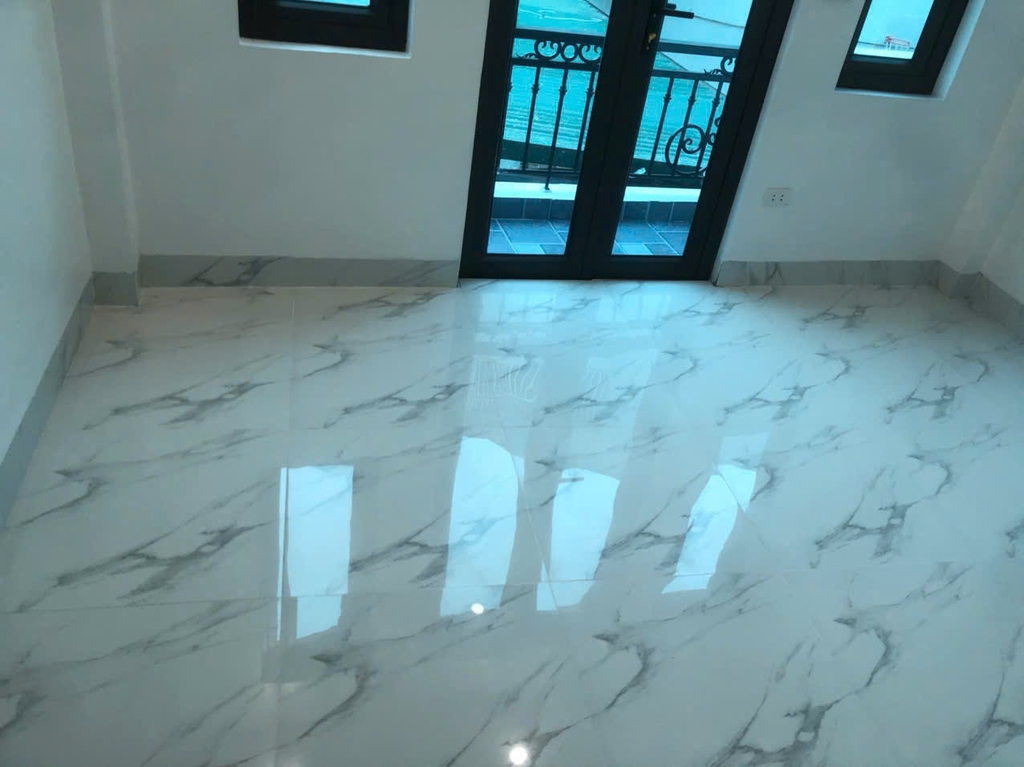 Nhà đẹp Hoài Đức: 4 tầng, 40m², nội thất cơ bản, gần hồ điều hòa – 4,5 tỷ