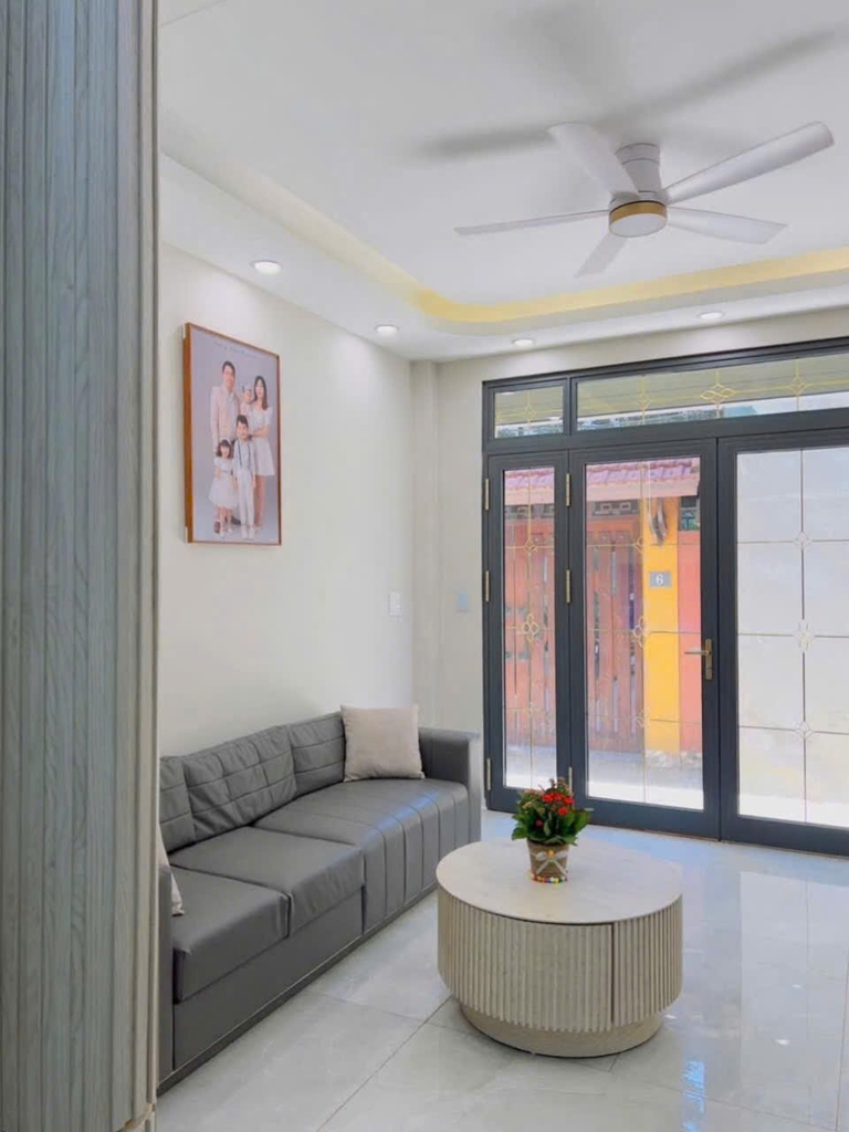 Bán nhà 5 tầng full nội thất tại La Khê, Hà Đông, diện tích 30m², giá nhỉnh 9 tỷ