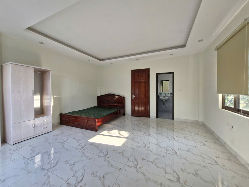 Chính chủ bán nhà 4 tầng Di Trạch, đầy đủ nội thất, chỉ 4,8 tỷ có thương lượng