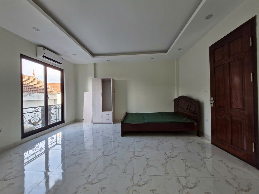 Chính chủ bán nhà 4 tầng Di Trạch, đầy đủ nội thất, chỉ 4,8 tỷ có thương lượng