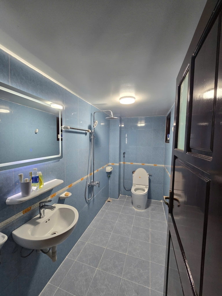 Chính chủ bán nhà 5 tầng, 67,5m² full nội thất tại Lai Xá, Hoài Đức, giá đầu tư