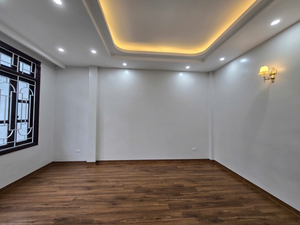 Chính chủ bán nhà 5 tầng, 67,5m² full nội thất tại Lai Xá, Hoài Đức, giá đầu tư